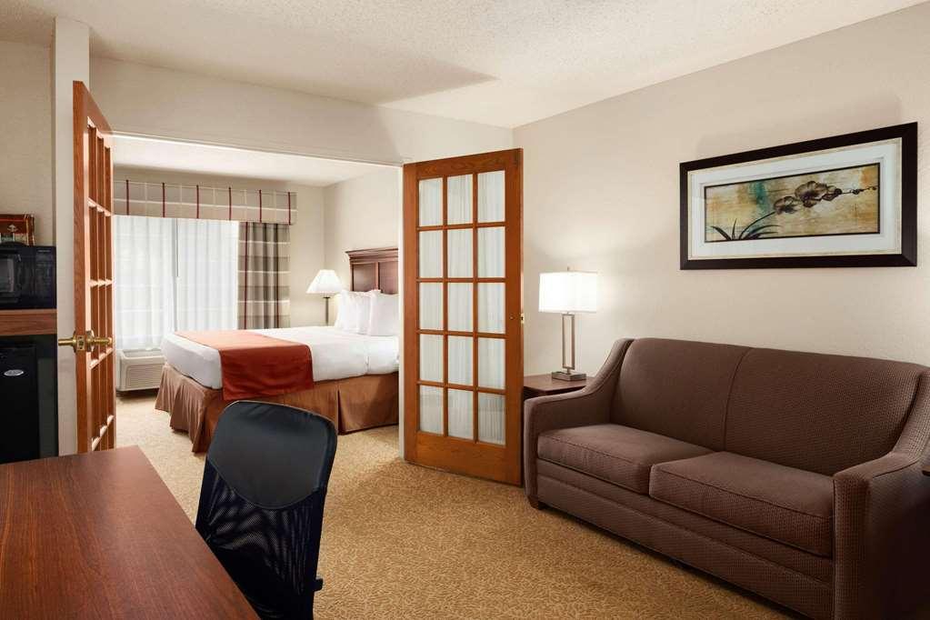 Country Inn & Suites By Radisson, Grand Rapids Airport, Mi Oda fotoğraf